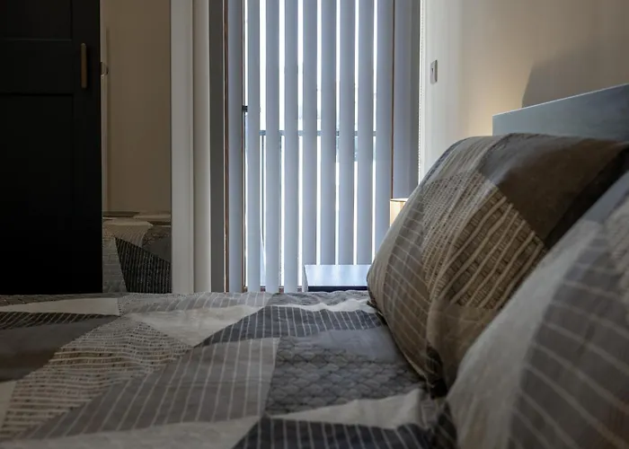 6th Floor Spinola Seaview In St Julians *